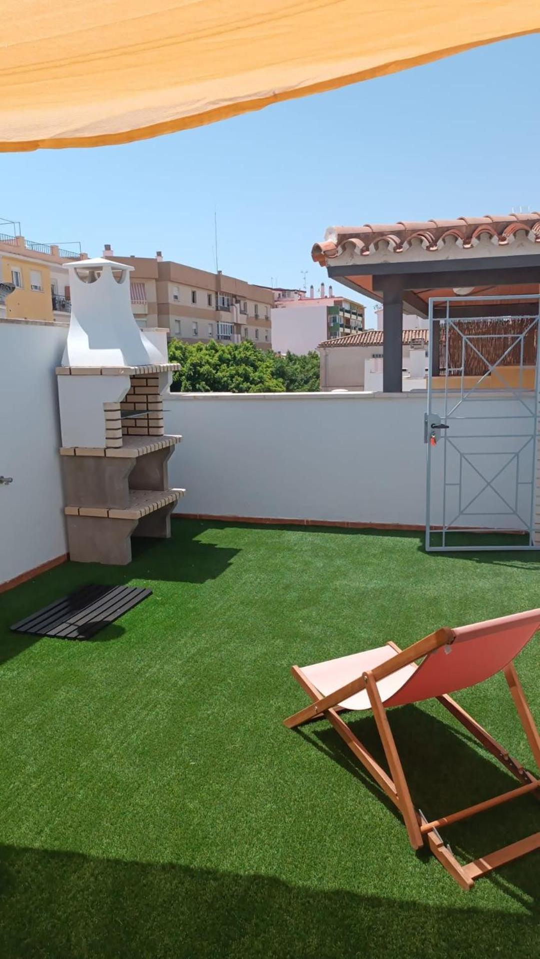 Estudio Centro Malaga Terraza Y Barbacoa Esterno foto